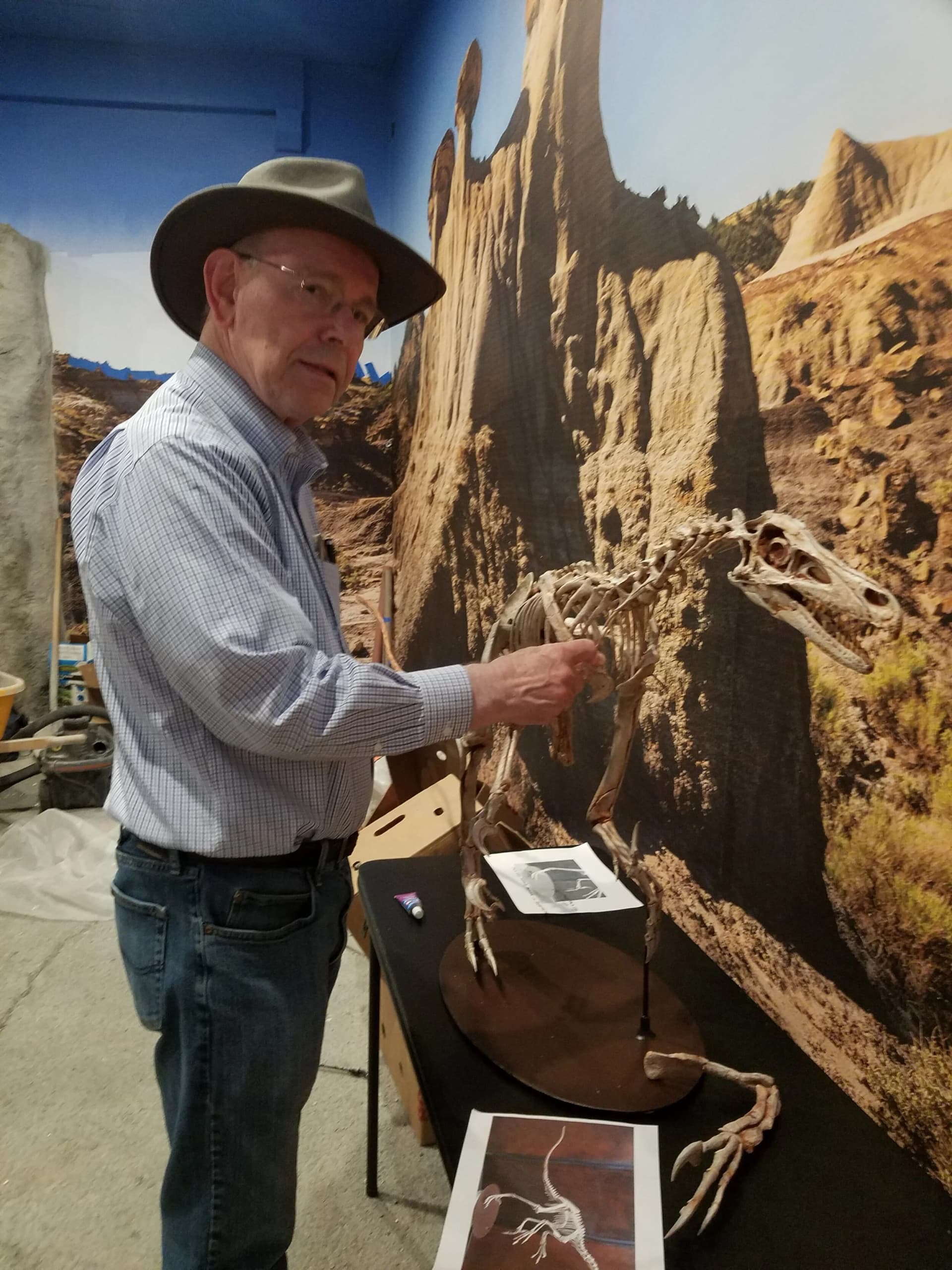 Dinosaur & Fossil Museum at Mount St. Helens Creation Center — Free museum days